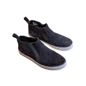 Toms Black Suede Slip On Women’s Size 8 Low-top White Sole Sneakers
